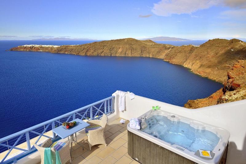 Absolute Bliss Imerovigli Suites - Genel