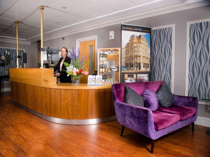 The Royal Hotel Cardiff - Lobi