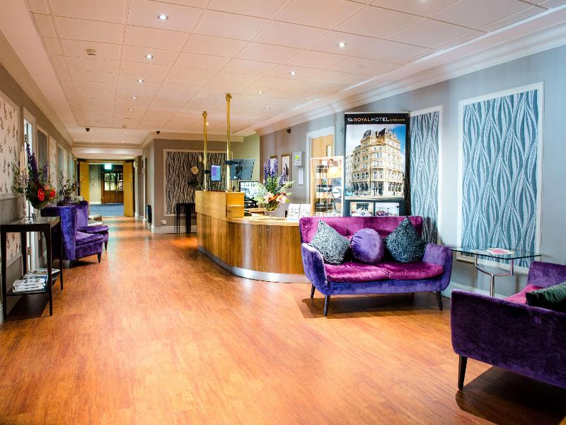The Royal Hotel Cardiff - Lobi