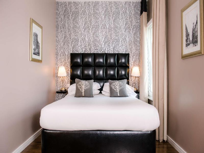 The Royal Hotel Cardiff - Oda