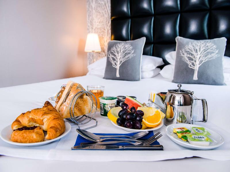 The Royal Hotel Cardiff - Oda