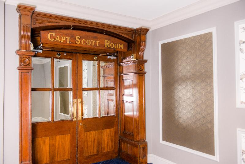 The Royal Hotel Cardiff - Restoran