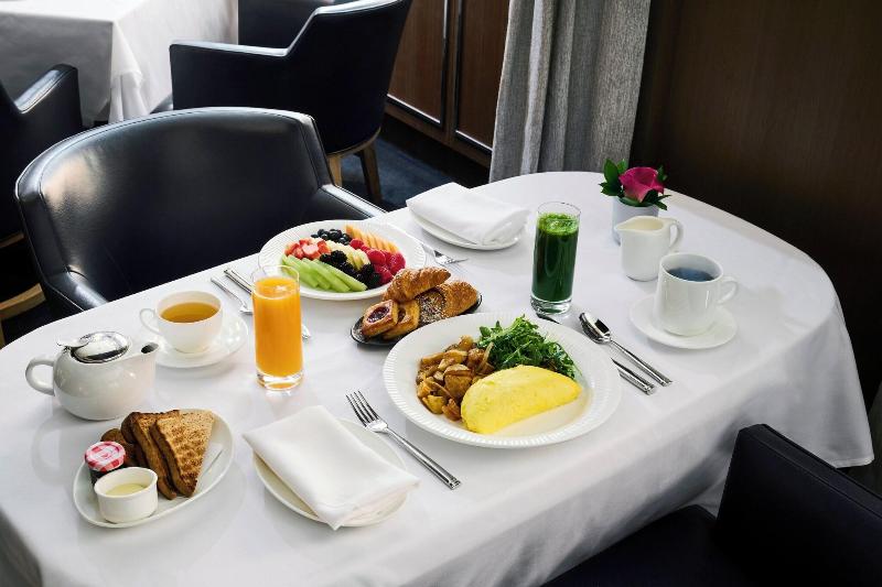 Loews Regency New York - Genel