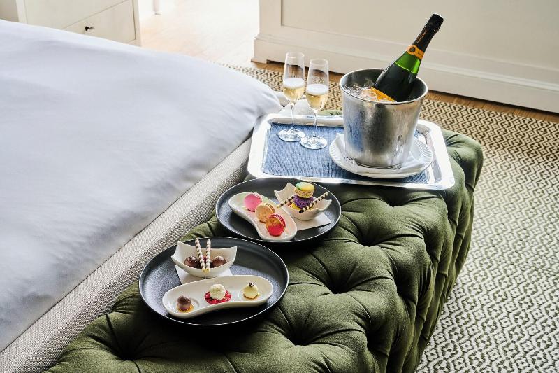 Loews Regency New York - Genel
