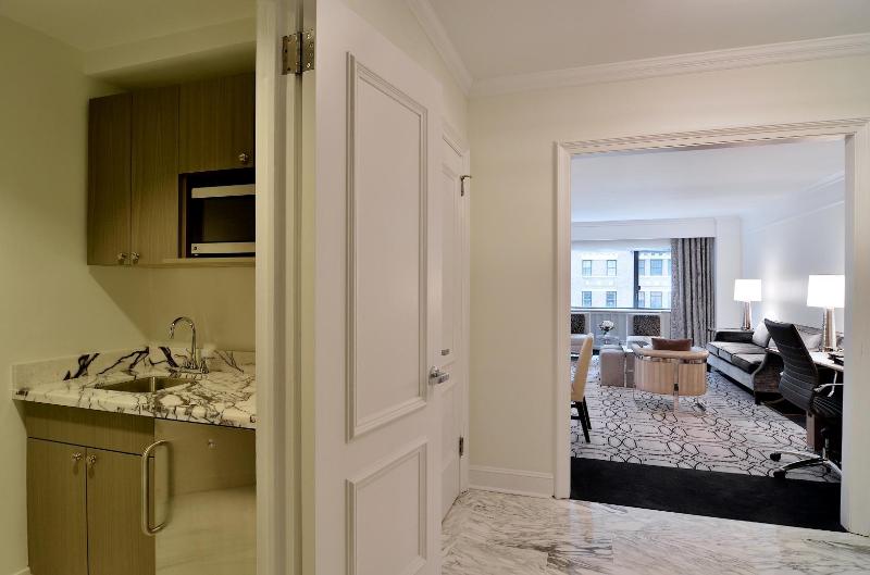 Loews Regency New York - Oda