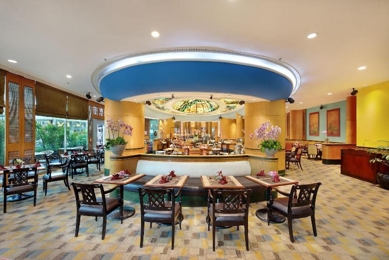 Lumire Hotel and Convention Center - Restoran