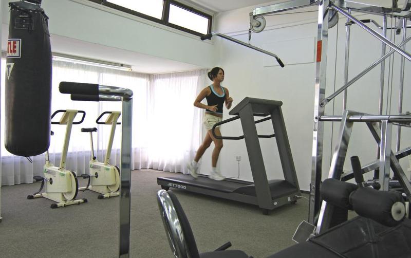 Corallia Beach Hotel Apartments - Aktivite