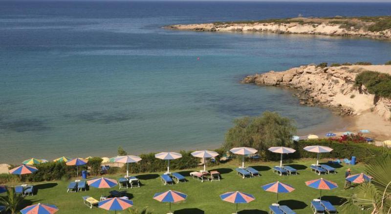 Corallia Beach Hotel Apartments - Plaj