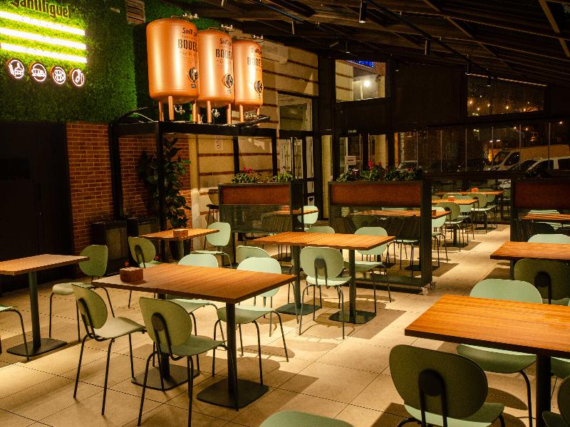 Andia - Bar
