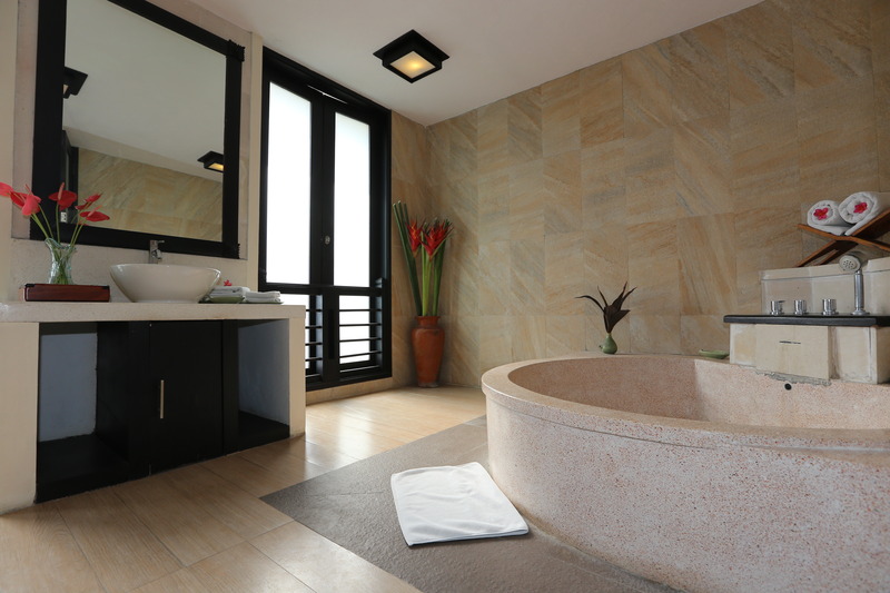 The Sanyas Suite - Oda