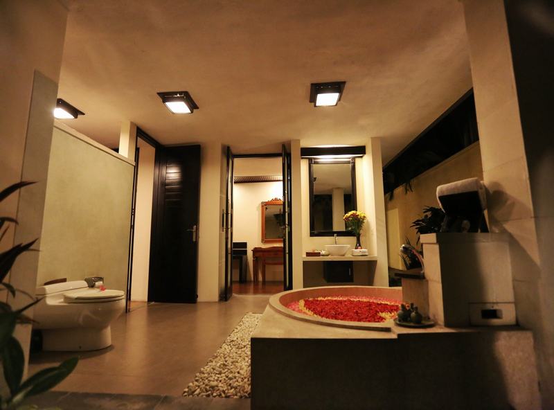 The Sanyas Suite - Oda