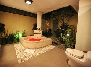 The Sanyas Suite fotoÄŸrafÄ±
