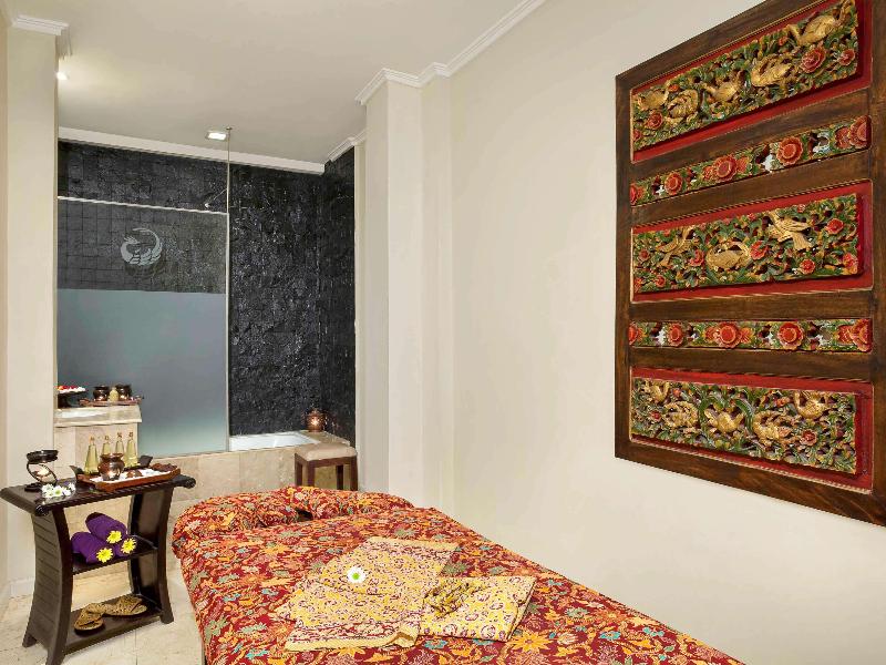 The Phoenix Hotel Yogyakarta Handwritten Collec - Aktivite