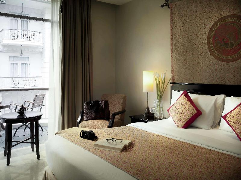 The Phoenix Hotel Yogyakarta Handwritten Collec - Oda