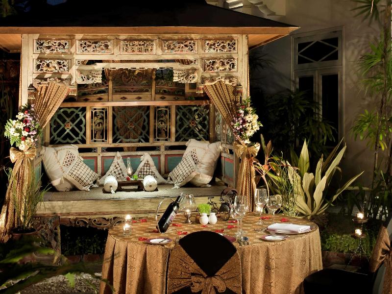 The Phoenix Hotel Yogyakarta Handwritten Collec - Restoran