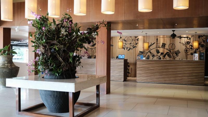 Radisson Resort & Suites Phuket - Lobi
