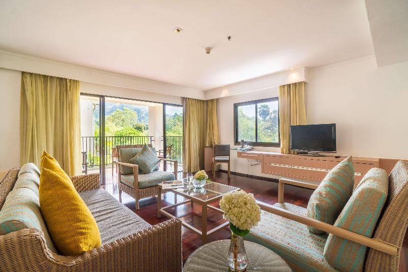 Radisson Resort & Suites Phuket - Oda