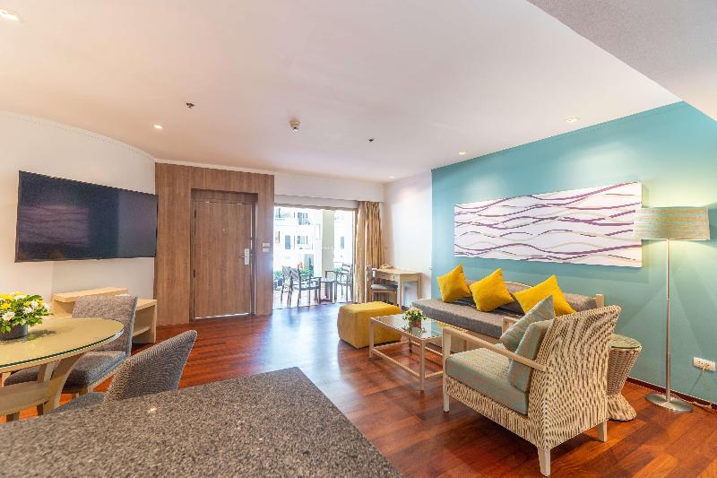 Radisson Resort & Suites Phuket - Oda