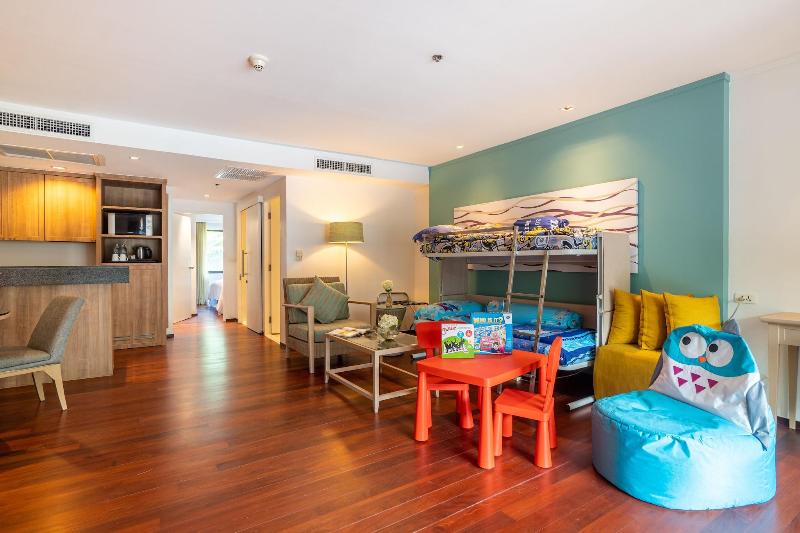 Radisson Resort & Suites Phuket - Oda