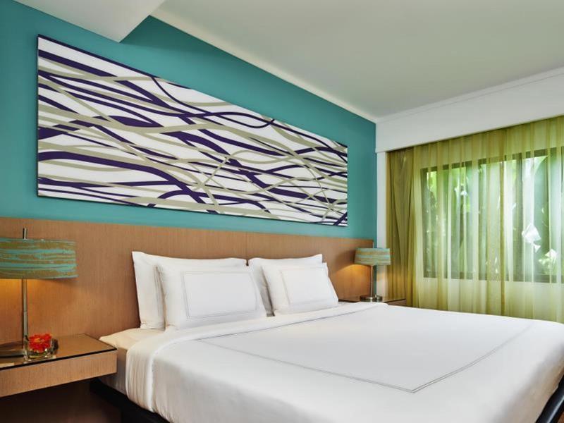 Radisson Resort & Suites Phuket - Oda