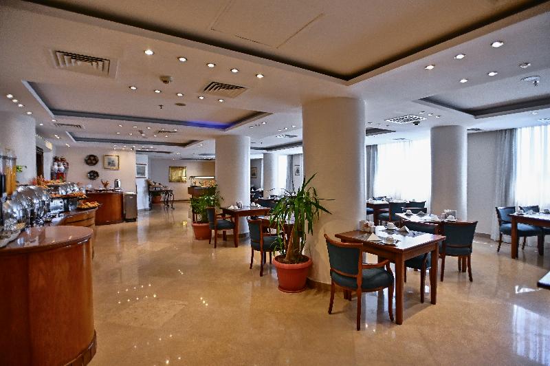 Swiss Inn Nile - Restoran