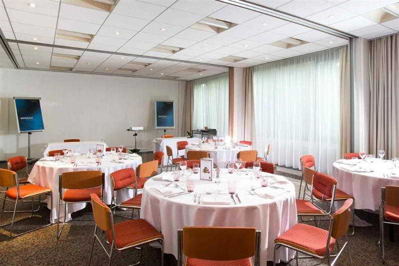 Novotel Paris Creteil Le Lac - Genel