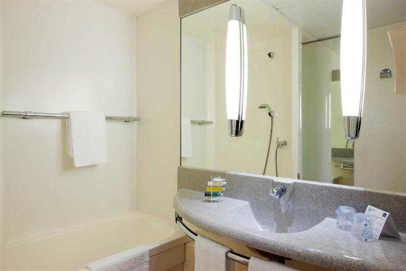 Novotel Le Mans - Genel