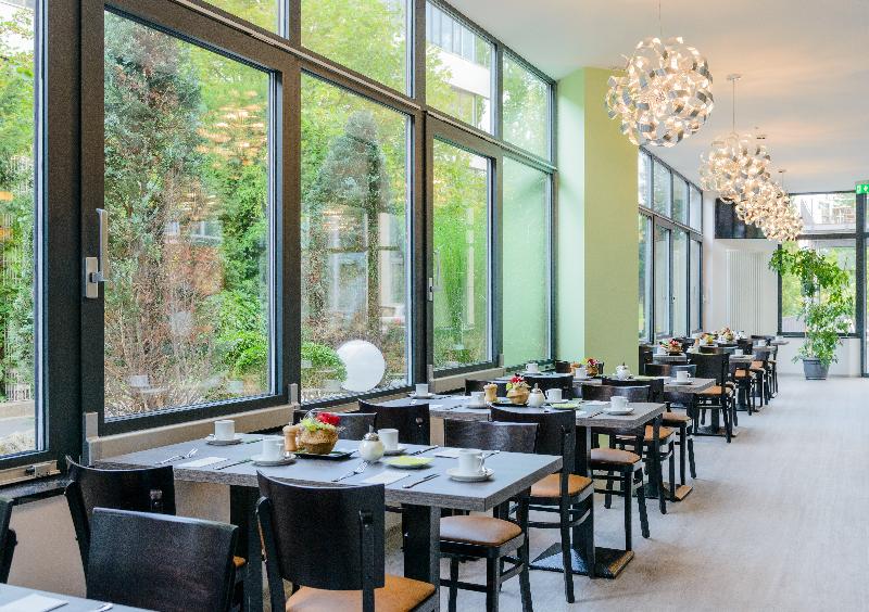 Novina Hotel Wöhrdersee Nürnberg City - Restoran
