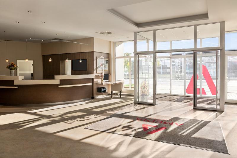 Amedia Hotel Dresden Elbpromenade by Wyndham - Lobi