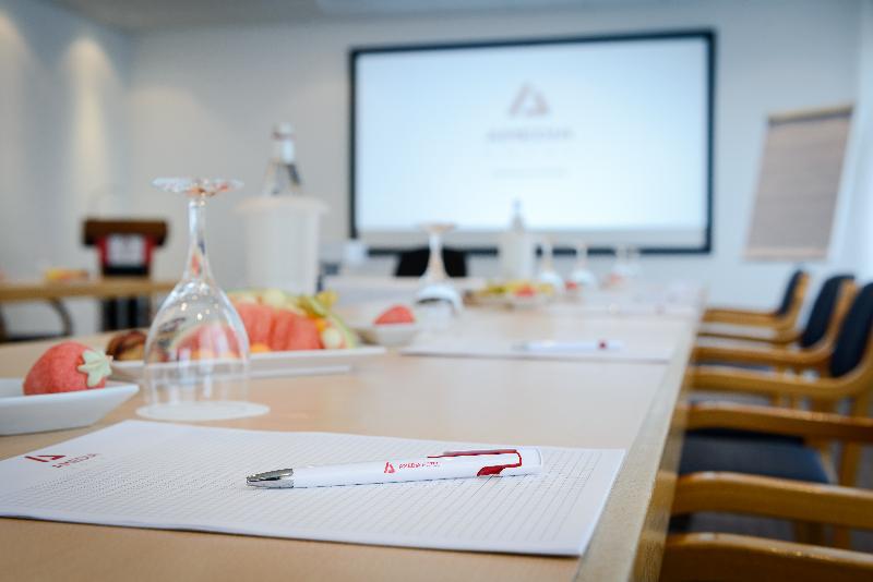 Amedia Hotel Dresden Elbpromenade by Wyndham - Toplantı