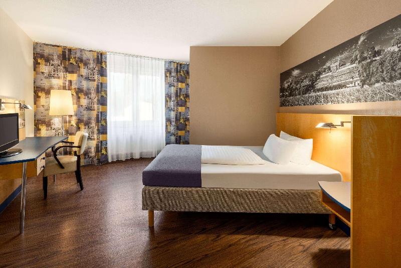 Amedia Hotel Dresden Elbpromenade by Wyndham - Oda