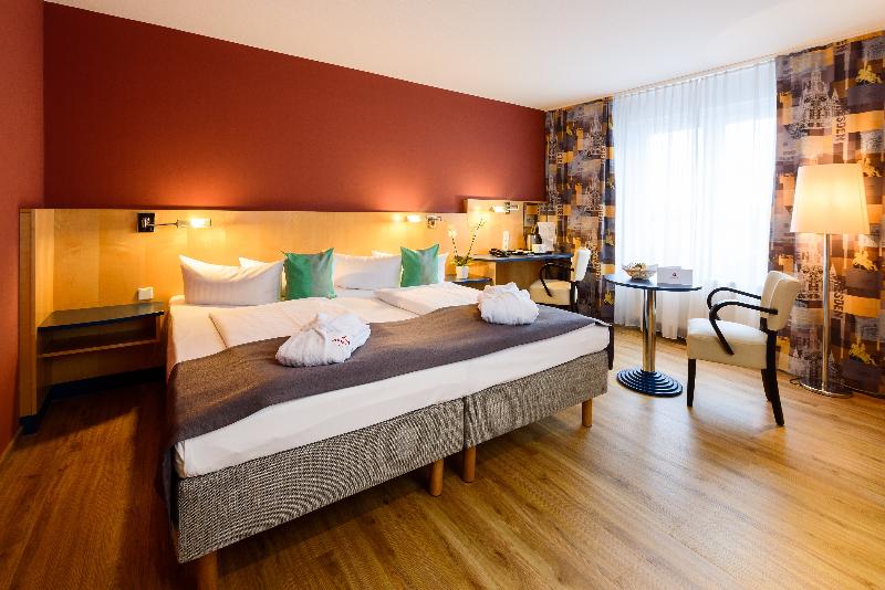Amedia Hotel Dresden Elbpromenade by Wyndham - Oda