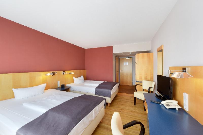 Amedia Hotel Dresden Elbpromenade by Wyndham - Oda