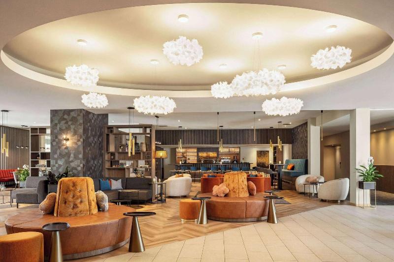 Sunday Hotel Frankfurt Airport Kelsterbach - Lobi