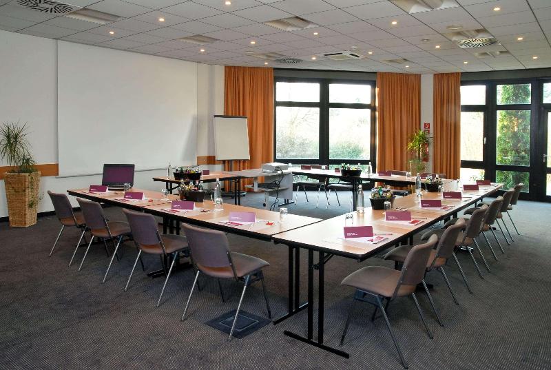 Sunday Hotel Frankfurt Airport Kelsterbach - Toplantı