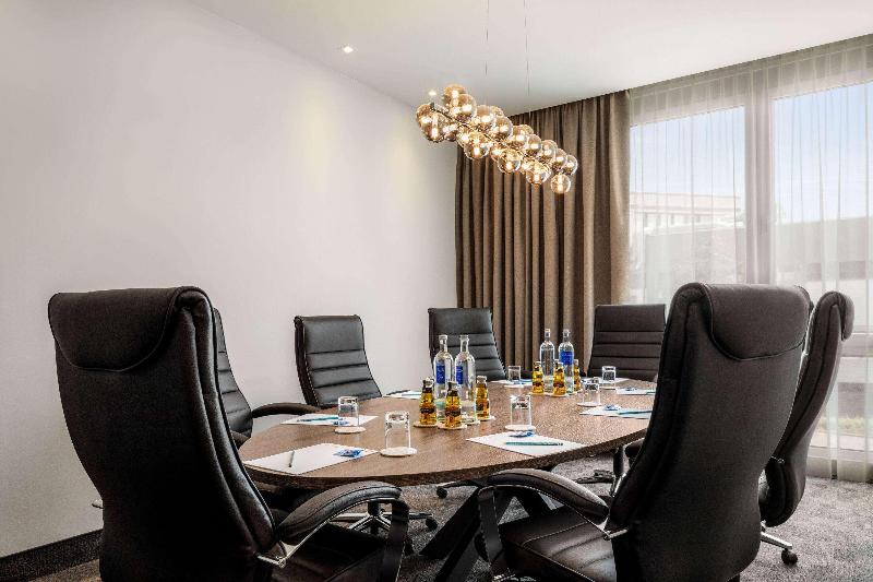 Sunday Hotel Frankfurt Airport Kelsterbach - Toplantı