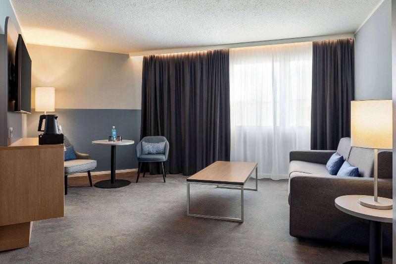 Sunday Hotel Frankfurt Airport Kelsterbach - Oda
