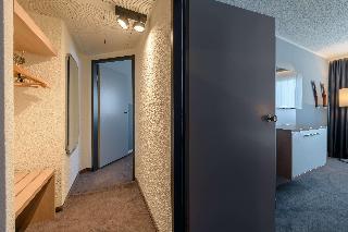 Sunday Hotel Frankfurt Airport Kelsterbach fotoÄŸrafÄ±