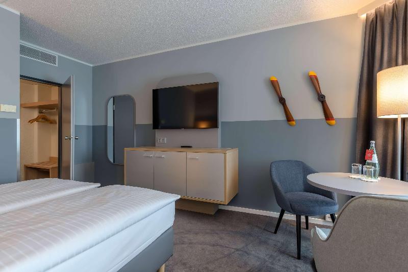 Sunday Hotel Frankfurt Airport Kelsterbach - Oda