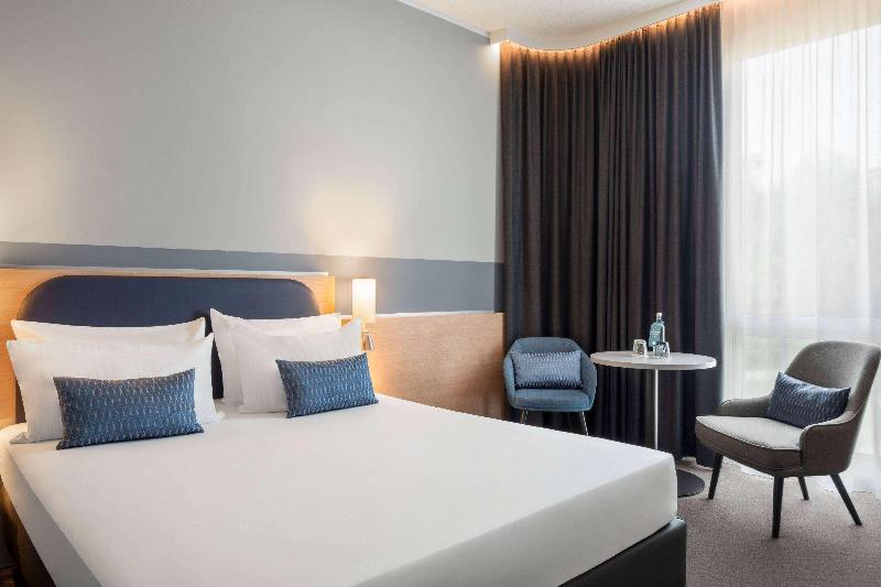 Sunday Hotel Frankfurt Airport Kelsterbach - Oda