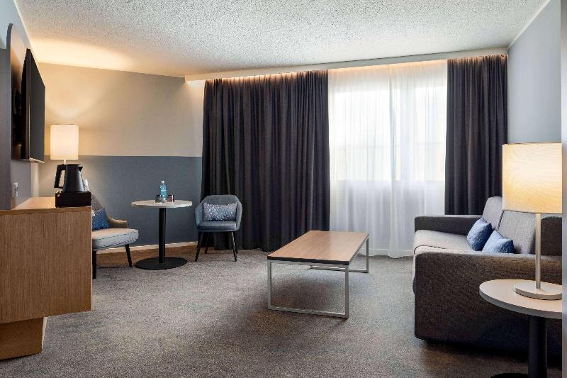 Sunday Hotel Frankfurt Airport Kelsterbach - Oda
