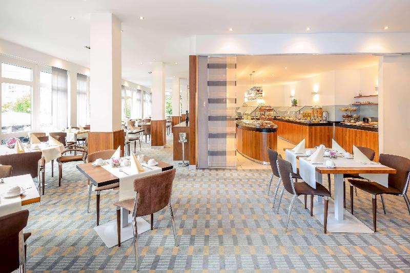 Sunday Hotel Frankfurt Airport Kelsterbach - Restoran