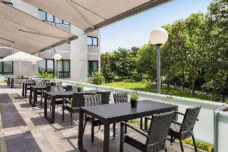 Sunday Hotel Frankfurt Airport Kelsterbach fotoÄŸrafÄ±