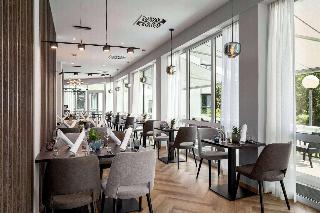 Sunday Hotel Frankfurt Airport Kelsterbach fotoÄŸrafÄ±