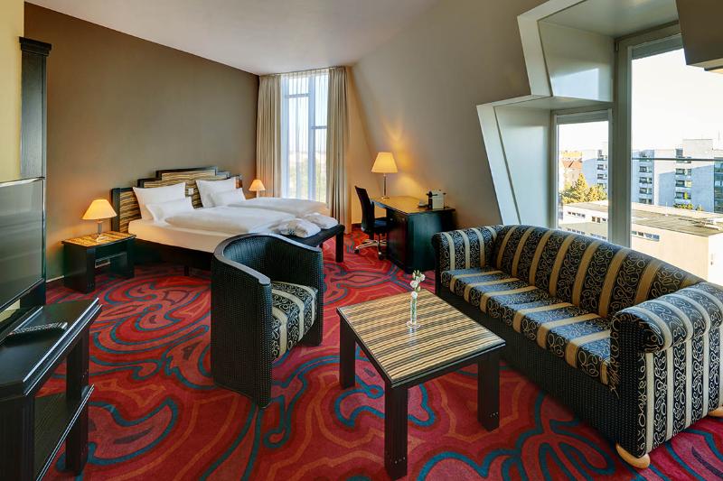 Mercure Hotel Berlin Tempelhof - Genel