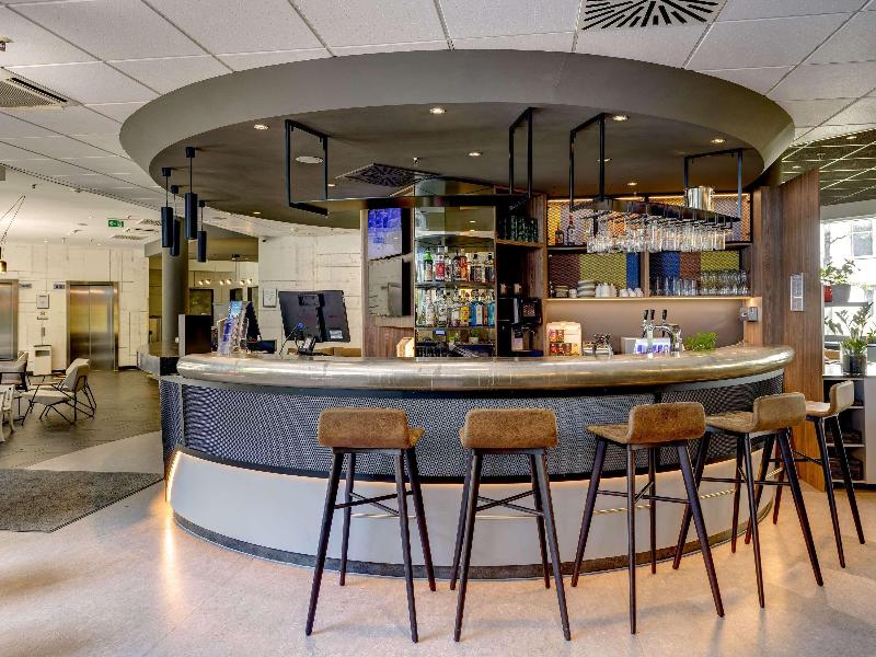 Novotel Suites Muenchen Parkstadt Schwabing - Bar