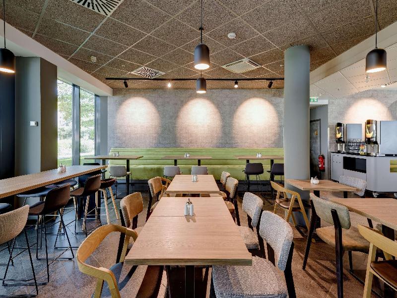 Novotel Suites Muenchen Parkstadt Schwabing - Restoran