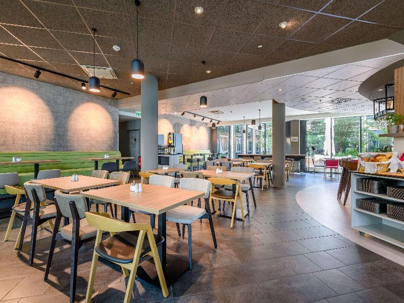 Novotel Suites Muenchen Parkstadt Schwabing - Restoran