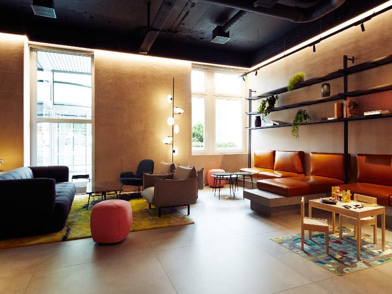 Novotel Zurich Airport Messe - Lobi
