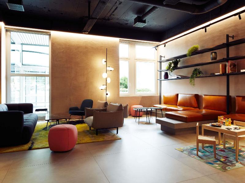 Novotel Zurich Airport Messe - Genel